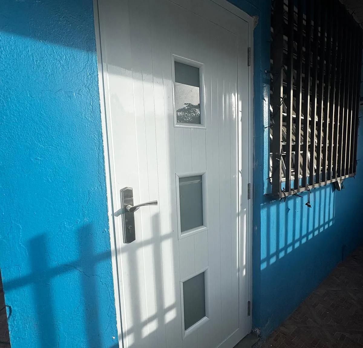 2 bed, $700 — Photo 2