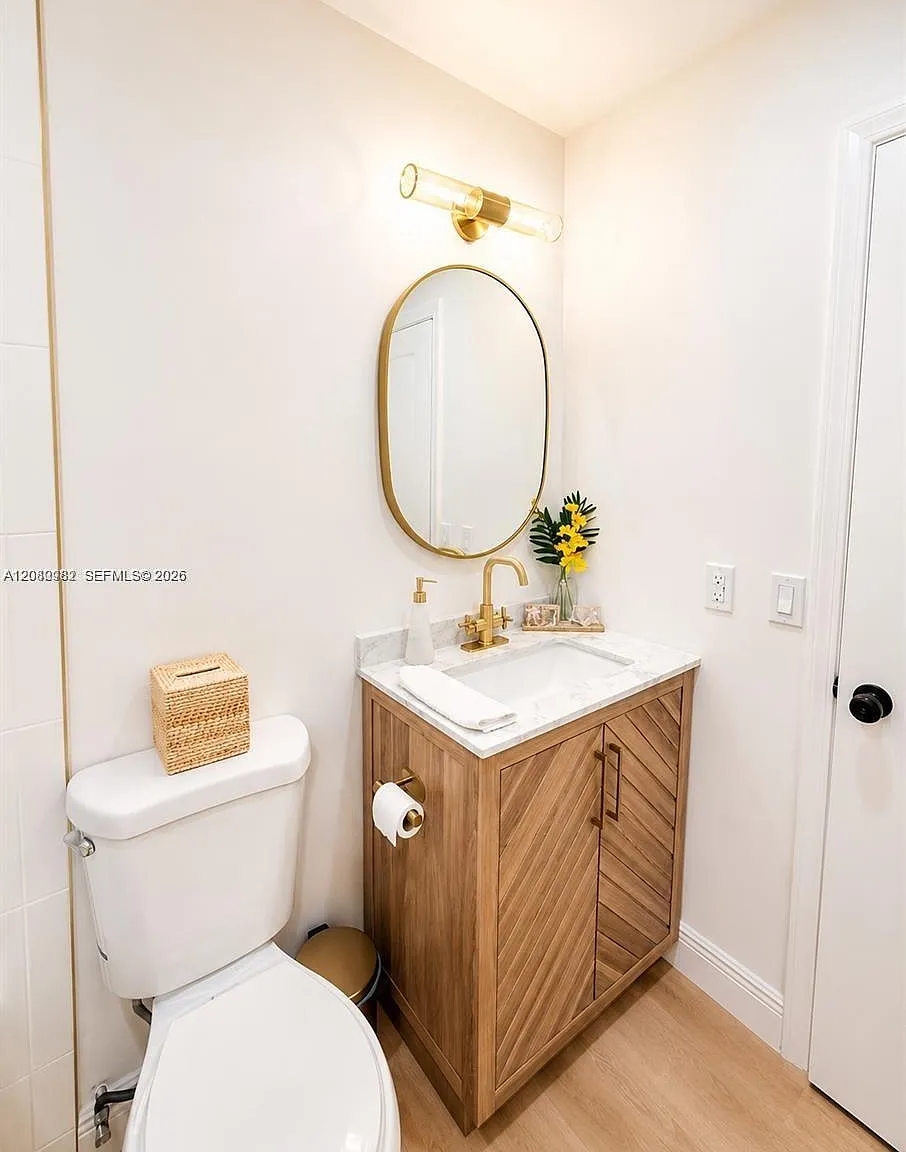 3 bed, 1109 sqft, $3,000 — Photo 1