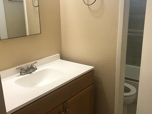 5th image of 1707 Orinda Ct