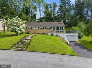 4009 Eastbrook Rd, Harrisburg, PA 17109