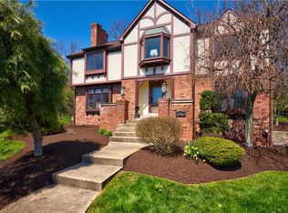 1691 Swanson Ln, Pittsburgh, PA