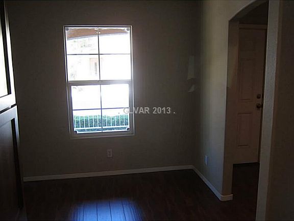 5th image of 9185 Epworth Ave