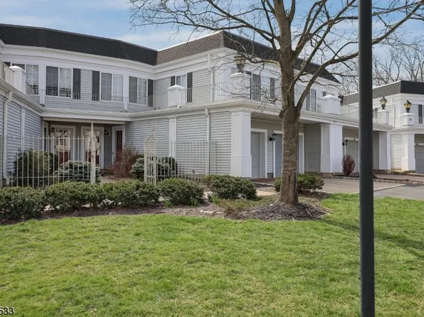 229 Riveredge Dr, Chatham Twp., NJ 07928