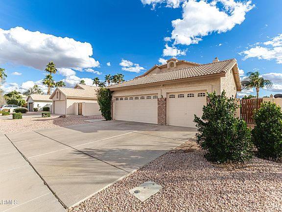 4th image of 1125 E ARTESIAN Way
