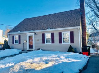 88 Lowell St, Reading, MA 01867