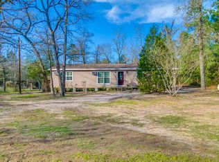126 Hall Dr S, Montgomery, TX 77316