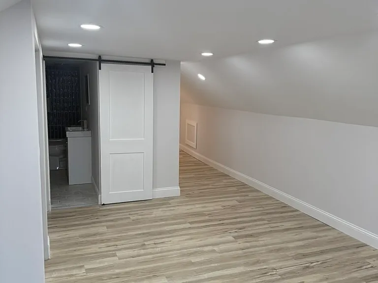 3007 Daviess St — Photo 14