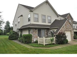 101 Suffield Ct, Chalfont, PA 18914