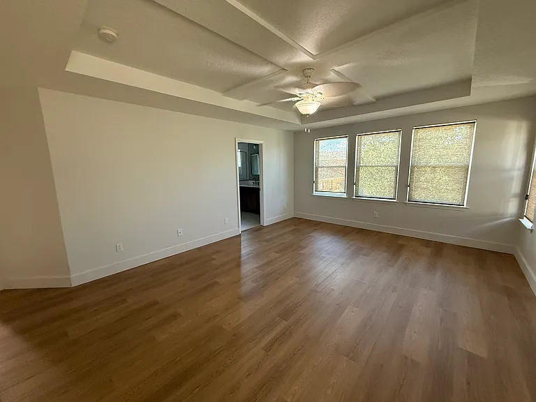 1040 Thunderhead Ln — Photo 6