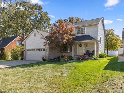 32201 Brown St, Garden City, MI, 48135