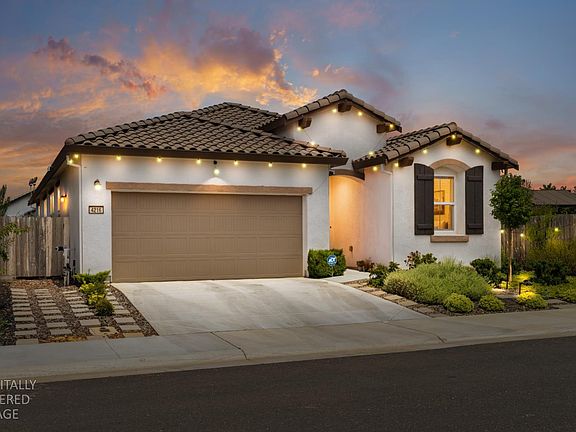 3rd image of 4216 Creede Way