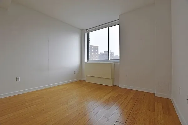 Rented by Kahen Properties | media 40