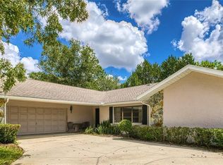 22 Begonias Ct, Homosassa, FL 34446