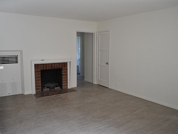 3rd image of 175 Mockingbird Ln APT 1