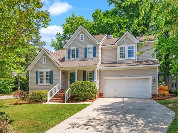 101 Cove Creek Dr, Cary, NC 27519