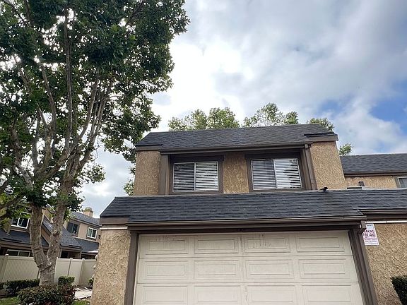 2nd image of 922 Wren Way