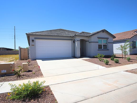 3rd image of 1135 E Meadowbrook Dr