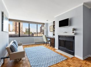 300 E 90th St APT 7C, New York, NY 10128