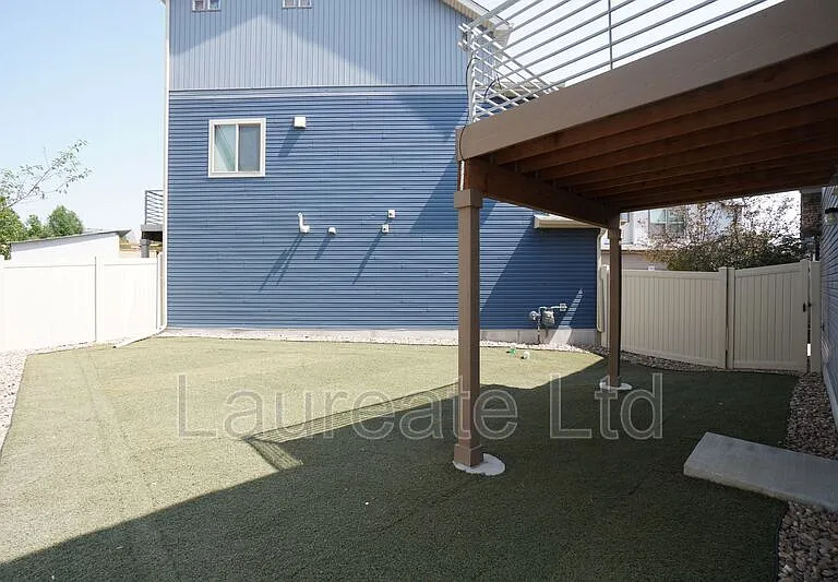 5472 Danube St — Photo 20