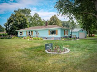 435 W Karen Dr, Decatur, IL 62526