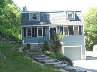 68 Searle St, Georgetown, MA 01833