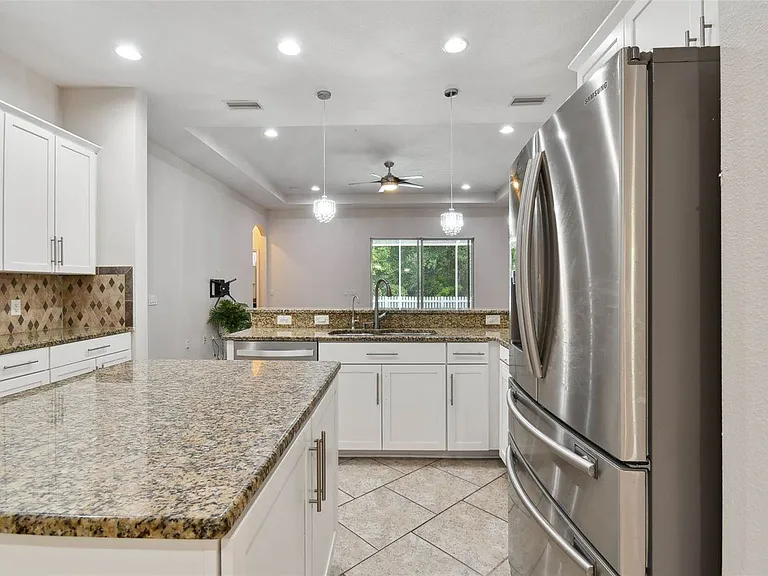 27806 Autumn Breeze Cir — Photo 19