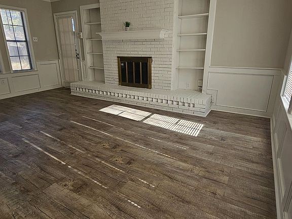 3rd image of 6412 Fawn Hollow Cir S