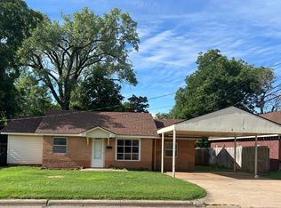 1708 W Modelle Ave, Clinton, OK 73601