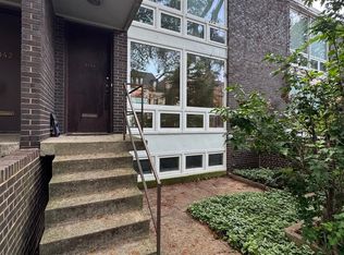 5140 S Dorchester Ave, Chicago, IL 60615