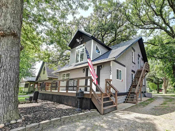 1203 N 6th St, Estherville, IA 51334