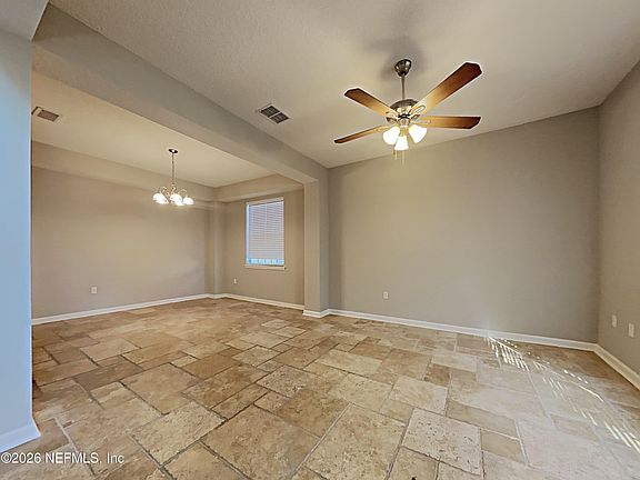5th image of 3712 BRIAR Lane