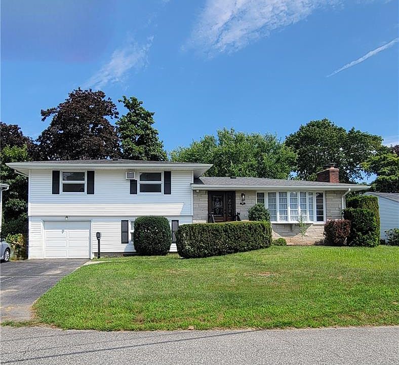 1st image of 71 Sheffield Rd