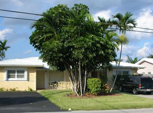2541 NE 10th St, Pompano Beach, FL 33062