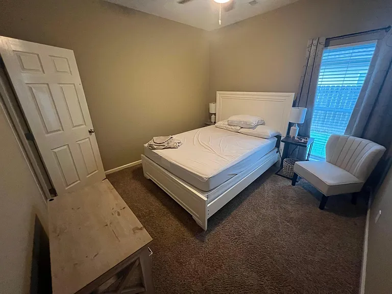 1212 Pebble Creek Cir — Photo 16
