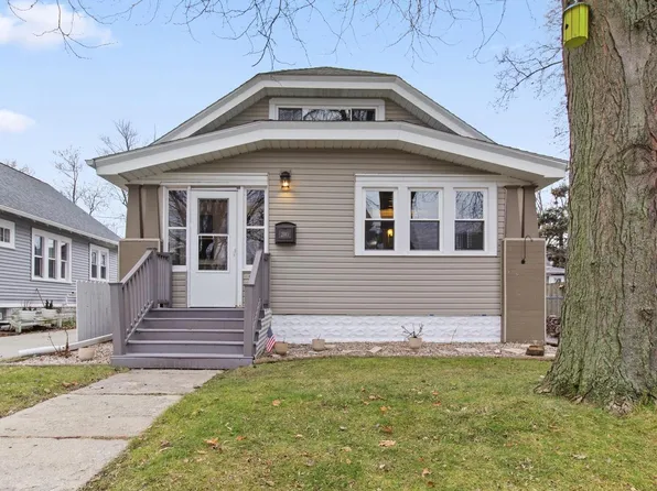 2140 South 83rd STREET, West Allis, WI 53219
