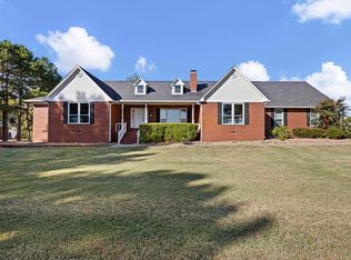 255 Hilltop Dr, Russellville, AR 72802