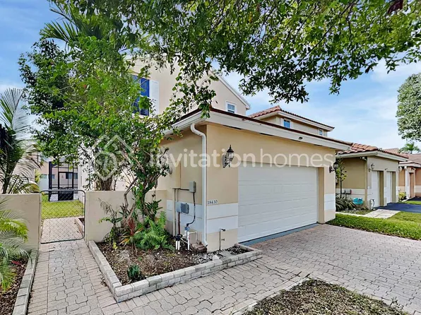 18430 NW 21st St, Hollywood, FL 33029