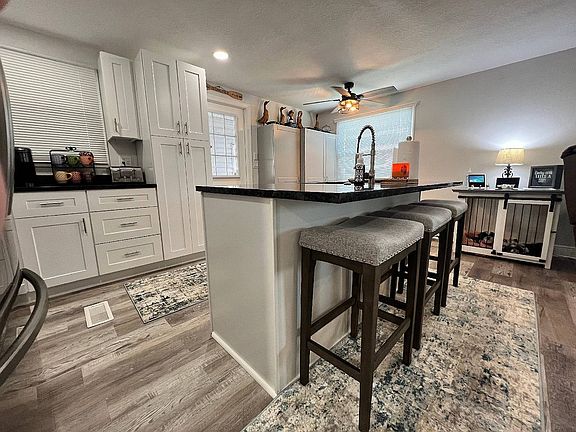 5th image of 149 Lakeview Dr #677