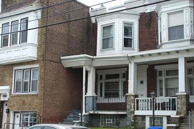 5210 Locust St #1 — Photo 3