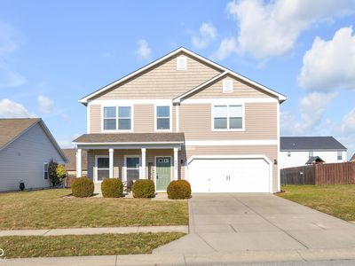 6432 Green Grass Ln, Whitestown, IN, 46075