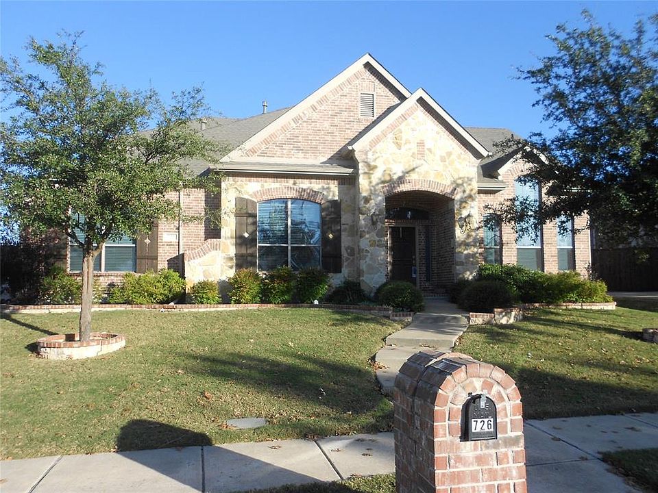1st image of 726 Rosewood Dr