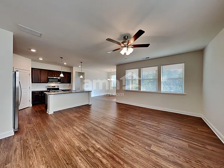 5125 Staten Ln — Photo 5
