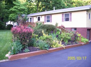 55 Lounsberry Hollow Rd, Sussex, NJ 07461