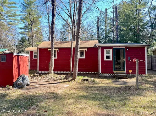 205 Old Corinth Road, Hadley, NY 12835