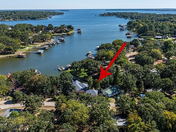 2nd image of 129 Little River Bnd