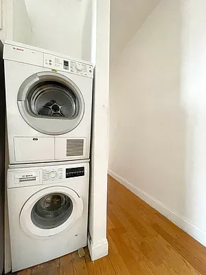 Rented by (Legacy) NY Quality Living Uptown | media 9