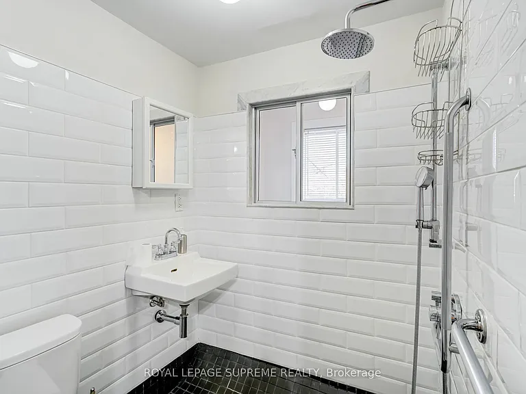 160 Shanly St #MAIN LOWER — Photo 15