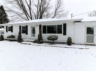 6714 Clinton Rd, Jackson, MI 49201