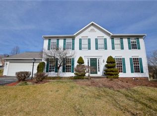 1239 Belmont Dr, South Park, PA
