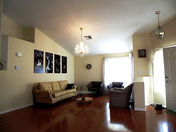 2nd image of 4713 Canna Dr